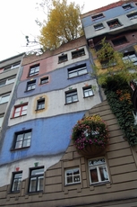 Hundertwasser-Haus_06.JPG